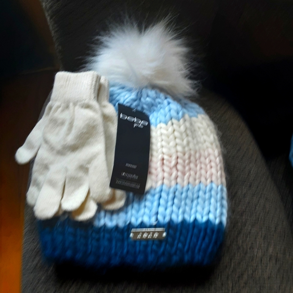 Hat and Gloves